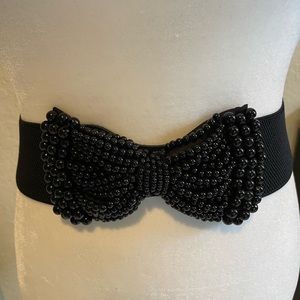 Black bow waist accessory